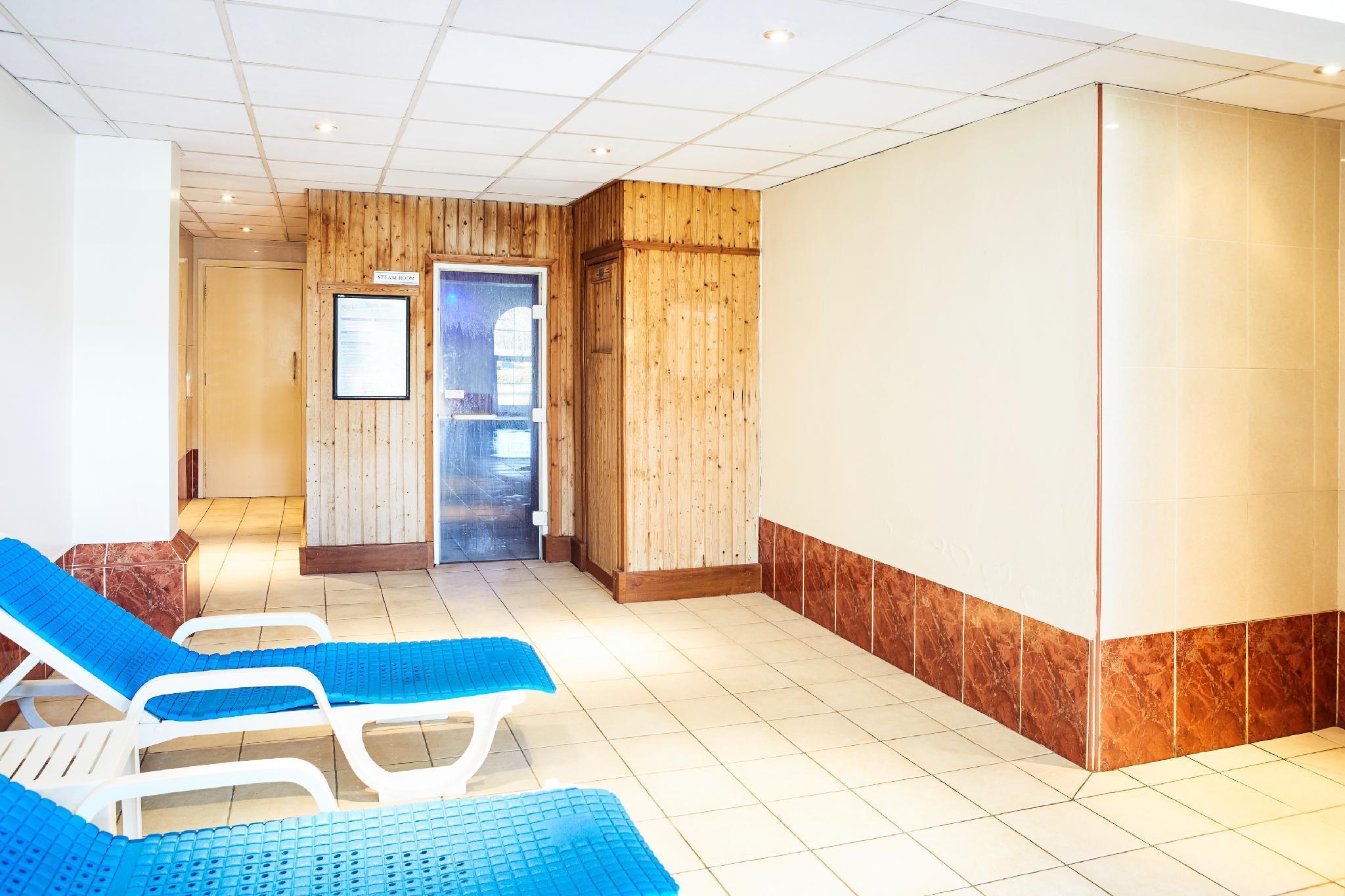 Mercure Haydock Hotel Exterior photo