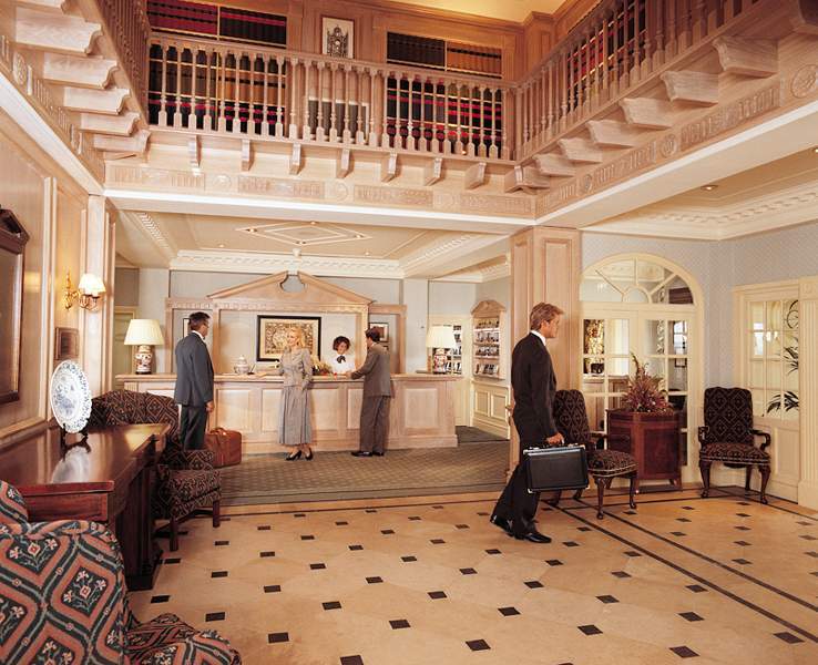 Mercure Haydock Hotel Interior photo